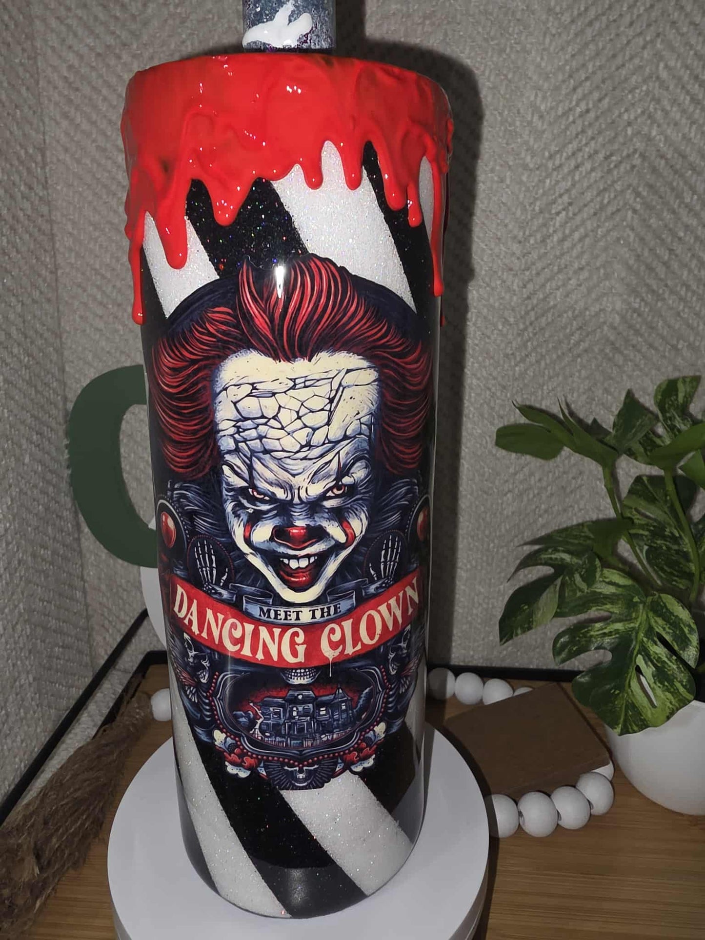 114-It Clown 20oz SK Handle