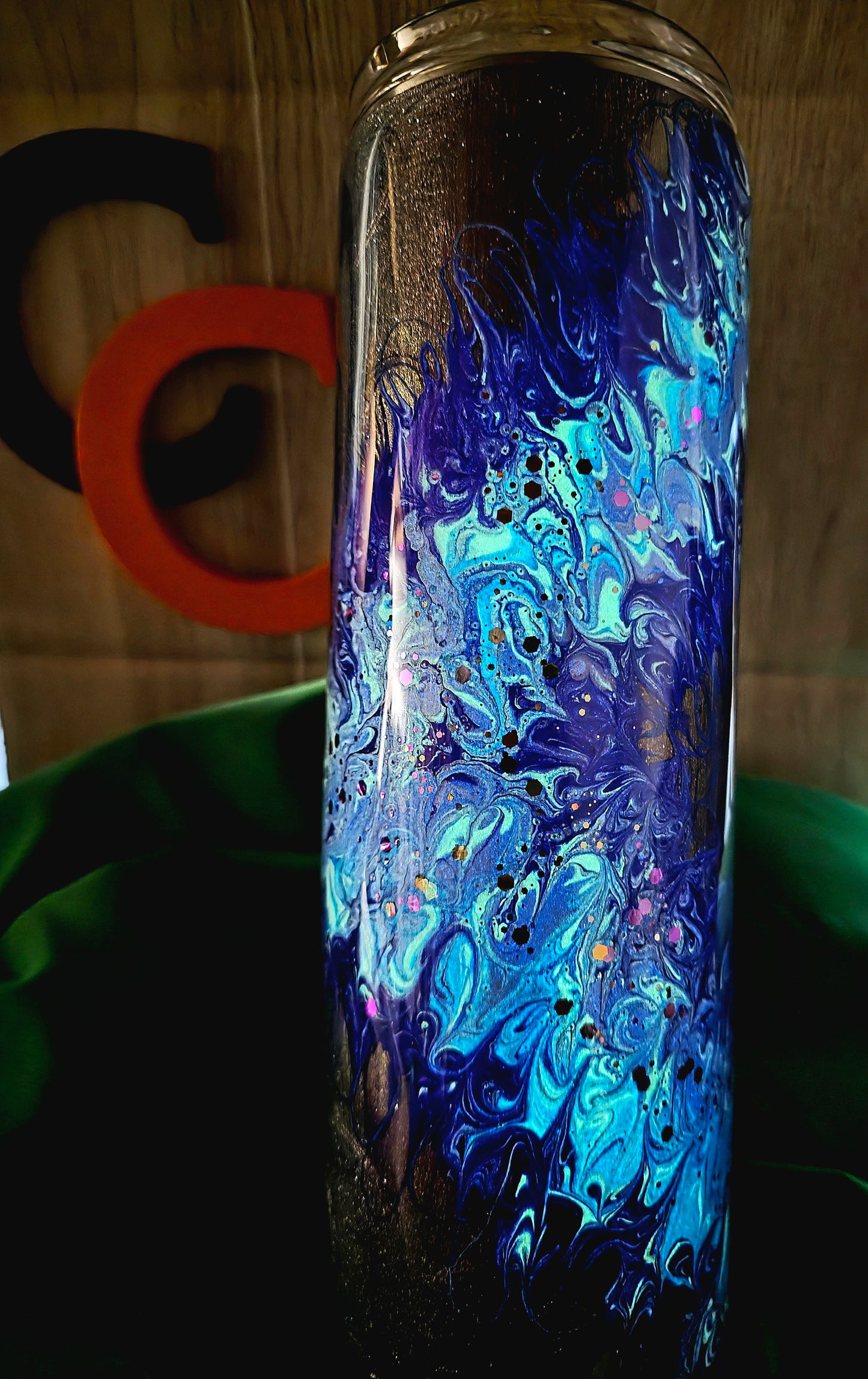 Purple Butterfly 30oz Skinny (glows)