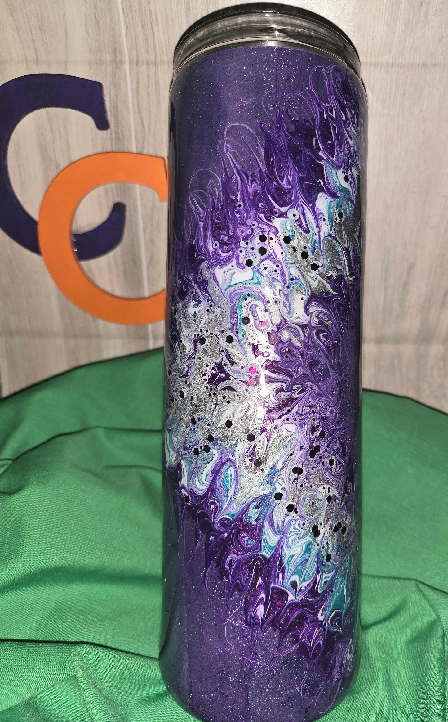 Purple Butterfly 30oz Skinny (glows)