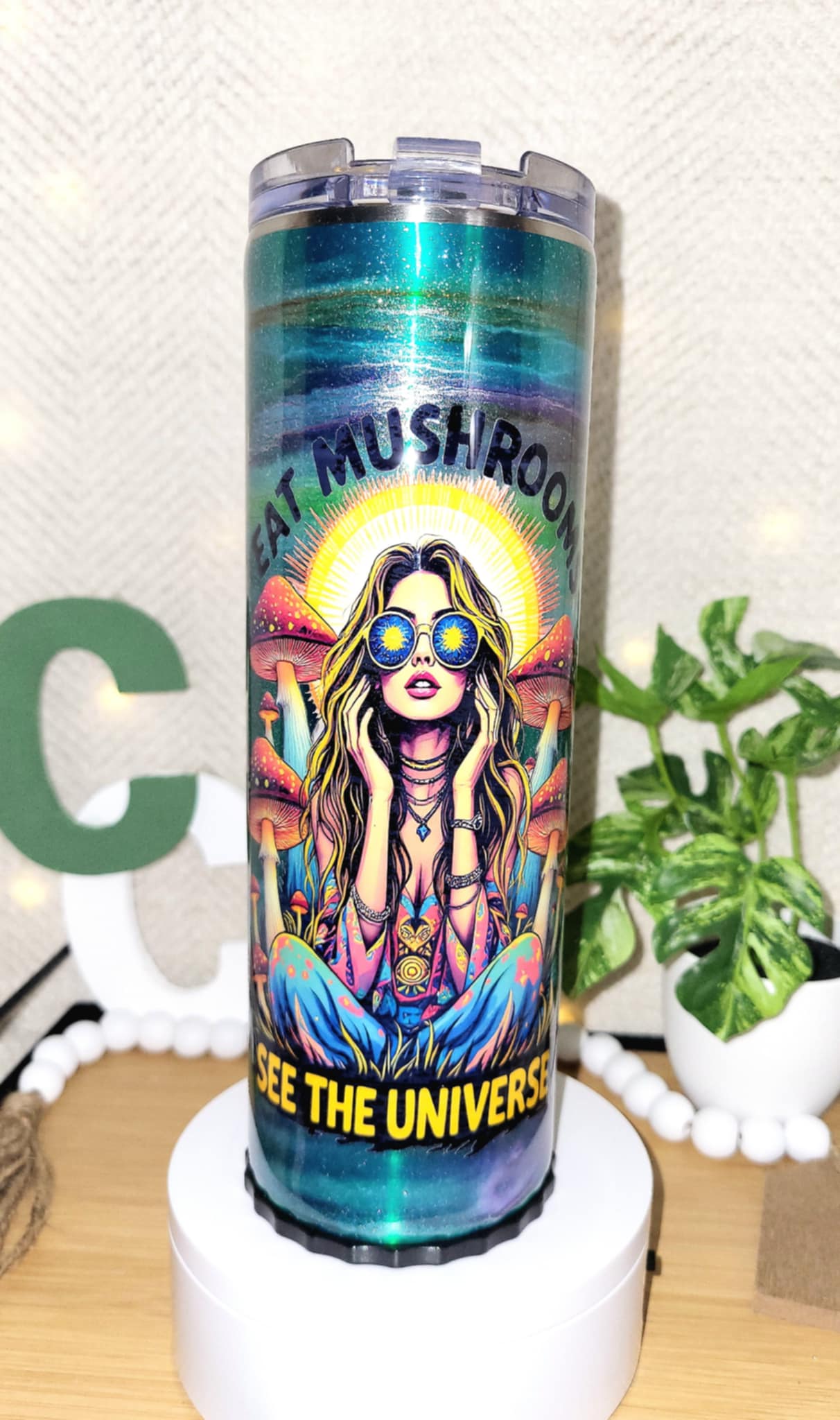 78 Eat Mushrooms-20oz Strawbler